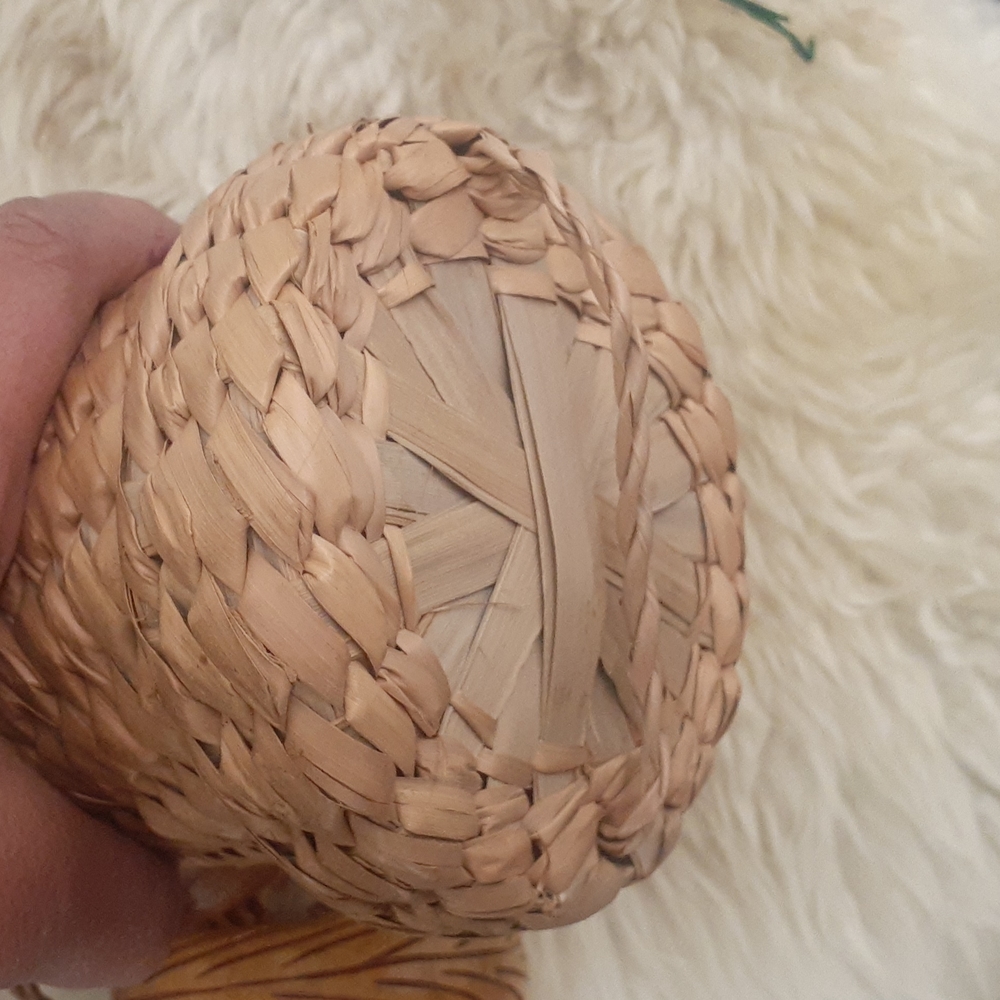 BOHO VINTAGE 70’s rattan picnic wine bottle carrier & 4 WOOD BANGLES - Picture 5 of 5